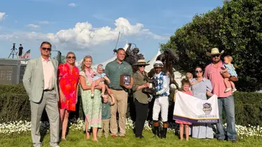 Claret Beret sorprende en el Apple Blossom Handicap (G1) y se pone rumbo a la Breeders' Cup Claret Beret sorprende en el Apple Blossom Handicap (G1) y se pone rumbo a la Breeders' Cup