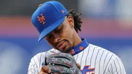 MLB: Carlos Mendoza mantiene la confianza en Francisco Lindor