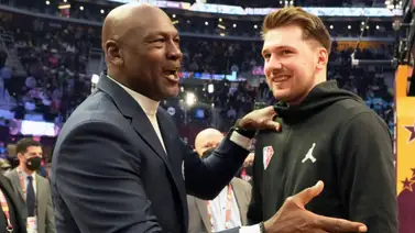 Michael Jordan y Luka Dončić lideran el olimpo de los anotadores en Playoffs Michael Jordan y Luka Dončić lideran el olimpo de los anotadores en Playoffs