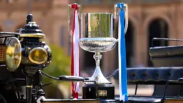 ¿De qué está hecha la Copa del Rey y cuáles son sus dimensiones? 