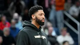 "Nunca vi algo así": El diagnóstico médico que detiene la carrera de Anthony Davis