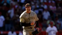 MLB: Cerrador de los Padres está a tiro de récord histórico