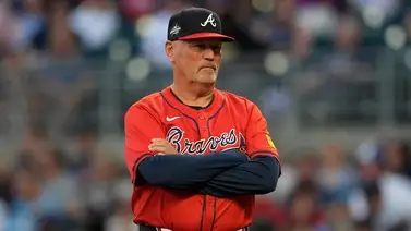 De uniforme a leyenda: Brian Snitker ingresa al Salón de la Fama de los Bravos De uniforme a leyenda: Brian Snitker ingresa al Salón de la Fama de los Bravos