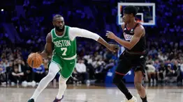 ​​​​​​​Boston silencia el Wells Fargo Center: Los Celtics arruinan el regreso de Embiid
