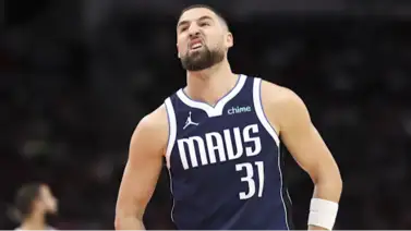 Klay Thompson pone punto y final en Dallas Mavericks Klay Thompson pone punto y final en Dallas Mavericks