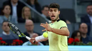 Carlos Alcaraz cae ante Rublev y cede el trono del Mutua Madrid Open Carlos Alcaraz cae ante Rublev y cede el trono del Mutua Madrid Open