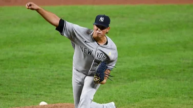 NPB: Lanzador venezolano con pasado en los Yankees lidera el beisbol japonés en victorias
