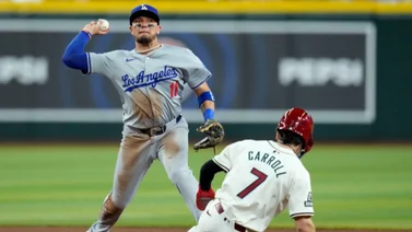 MLB: Miguel Rojas muestra argumentos para ser el acompañante de Mookie Betts (+Video)