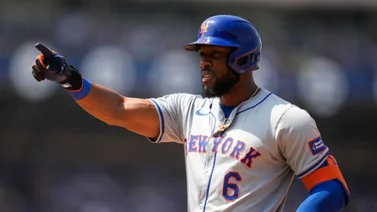 MLB: Starling Marte salva al boricua Edwin Diaz con su brazo (+Video)