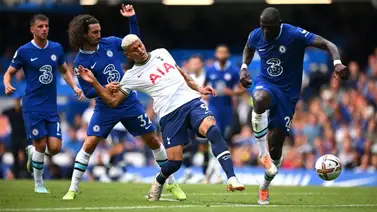 El Chelsea gana el derbi y se mete en la pelea de la Premier League (+Video) El Chelsea gana el derbi y se mete en la pelea de la Premier League (+Video)