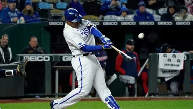 MLB: ¡La ve como un melón! Salvador Pérez y su inclemente castigo a la zona de strike (+Gráficos)