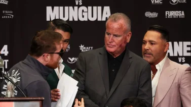 Óscar de la Hoya explica porque casi se va a los puños con Canelo Álvarez en la conferencia (+video)