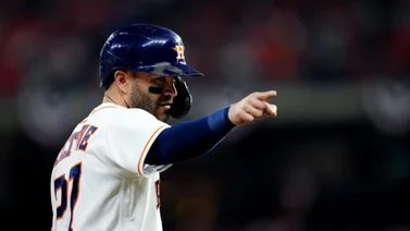 MLB: ¡Impresionante! José Altuve alcanza esta cifra redonda de bases robadas en su carrera (+video)