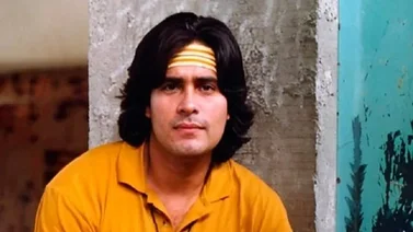 ¡Como el buen vino! Los suspiros que levanta a los 61 años el recordado actor Carlos Montilla (+Imágenes)