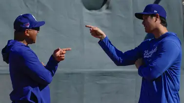 MLB: Shohei Ohtani le regala un Porsche a Dave Roberts pero de forma peculiar (+Foto) MLB: Shohei Ohtani le regala un Porsche a Dave Roberts pero de forma peculiar (+Foto)