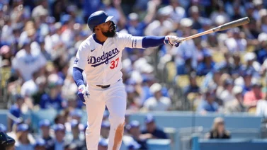 MLB: ¡Poder dominicano! Teoscar Hernández se va para la calle en momento crucial para Dodgers (+Video)