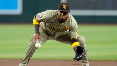 MLB: Así fue el primer fin de semana de Luis Arráez con los Padres de San Diego (+Video)