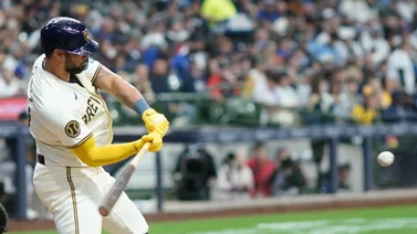 MLB: Gary Sánchez conecta jonrón directo al guante de un aficionado (+Video)