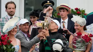 ¿Sabe Ud. cuánto ganó Brian Hernández Jr. con su doblete Kentucky Derby y Kentucky Oaks? ¿Sabe Ud. cuánto ganó Brian Hernández Jr. con su doblete Kentucky Derby y Kentucky Oaks?