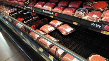 Estados Unidos emite alerta por carne molida "mortal" que vende Walmart