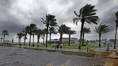 Sur de Florida en alerta, fuertes pronósticos de lluvia preocupan a la población Sur de Florida en alerta, fuertes pronósticos de lluvia preocupan a la población