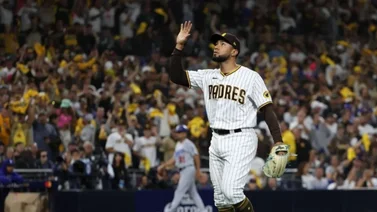 MLB: Robert Suárez entre los mejores apagafuegos 