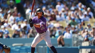 MLB: Ezequiel Tovar protagoniza un inning histórico con los Rockies (+Video)