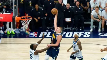 NBA Playoffs: ¡Ver para creer! Nikola Jokic demostró que también sabe volcar la pelota (+Video) NBA Playoffs: ¡Ver para creer! Nikola Jokic demostró que también sabe volcar la pelota (+Video)