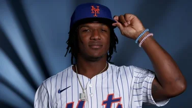 MiLB: Luisangel Acuña cambia de posición entre los 100 prospectos de la MLB