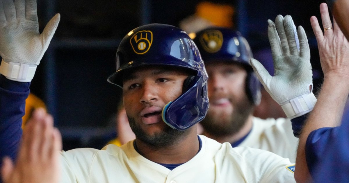 Jackson Chorio knocks Martin Perez out of the game with a brutal home run (+Video)