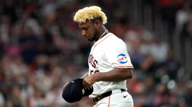 MLB: Umpire cubano explica la razón de la expulsión de Ronel Blanco (+Video)