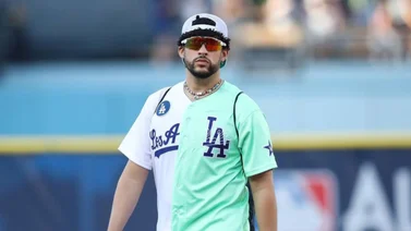 Agencia de Bad Bunny abre demanda contra Asociación de Peloteros de MLB