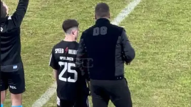 Insólito: debuta jugador de 14 años en Argentina (+video) Insólito: debuta jugador de 14 años en Argentina (+video)