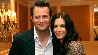 Matthew Perry se reencuentra con sus compañeros de Friends aún después de su muerte (+Video)