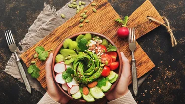 ¿Quieres empezar una dieta vegana? Esto es todo lo que tienes que saber antes de hacerlo 