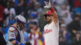 ¡Conmovedor! El increíble gesto de Bryce Harper con un fan (+Video)