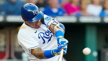 MLB: ¡Historia de poder! Salvador Pérez ocupa este privilegiado puesto vitalicio entre cátchers jonroneros (+Números) MLB: ¡Historia de poder! Salvador Pérez ocupa este privilegiado puesto vitalicio entre cátchers jonroneros (+Números)