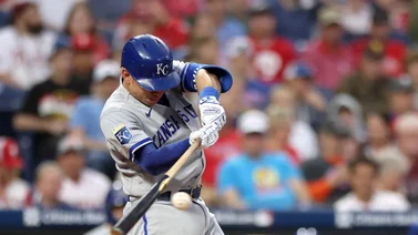 MLB: ¡En estado de gracia! Freddy Fermín vive un excelente mes con su ofensiva (+Estadísticas)