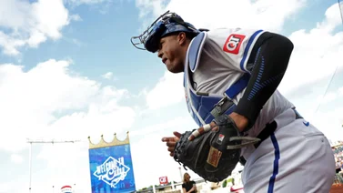 MLB: ¡No, señor! Salvador Pérez liquida a dominicano en intento de robo (+Video)