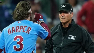 ¿El peor árbitro de la historia? Las decisiones más polémicas de Ángel Hernández como umpire (+video)