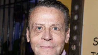 ¿Otra riña callejera? Alfredo Adame sorprende con su rostro vendado e inflamado (+Video)