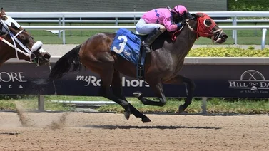 Jockey venezolano Back to Back con sus primeras montas del viernes en Estados Unidos