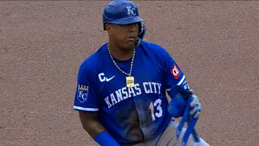 MLB: Salvador Pérez produce en victoria de Kansas City pero sale con molestias físicas (+Video) MLB: Salvador Pérez produce en victoria de Kansas City pero sale con molestias físicas (+Video)