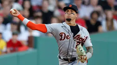 MLB: Javy Báez se luce en los jardines al evitar un jonrón de Jorge Soler (+Video) MLB: Javy Báez se luce en los jardines al evitar un jonrón de Jorge Soler (+Video)