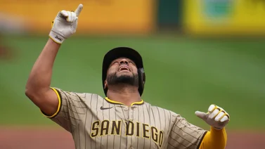 MLB: Elías Díaz muestra todo su poder ante su antiguo equipo (+Video)