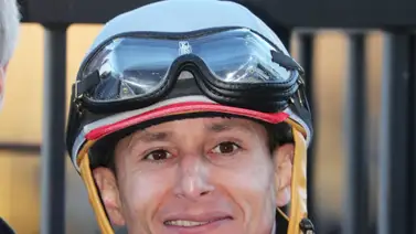 Jinete venezolano con más de mil victorias vuelve a sonar la campana en Arkansas Jinete venezolano con más de mil victorias vuelve a sonar la campana en Arkansas