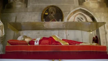 Gregorio X: El Papa que transformó la elección papal y la historia de la iglesia