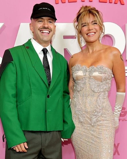 Karol G y Feid enternecen con su llegada a la premier del documental - Karol G y Feid enternecen con su llegada a la premier del documental