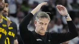 Chris Finch calienta la serie y reta el juego físico de los Warriors