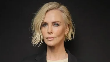 Charlize Theron y la historia del asesinato de su padre: Su madre fue la responsable 
